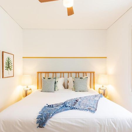 Joivy Chiado Self Check-In 2-Br Flat With Parking Apartman Lisboa Kültér fotó