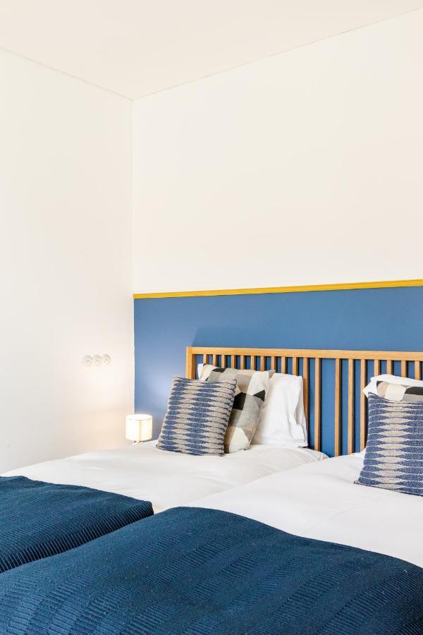 Joivy Chiado Self Check-In 2-Br Flat With Parking Apartman Lisboa Kültér fotó