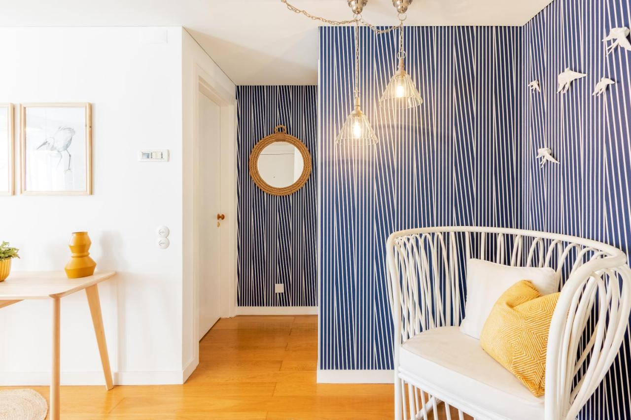 Joivy Chiado Self Check-In 2-Br Flat With Parking Apartman Lisboa Kültér fotó