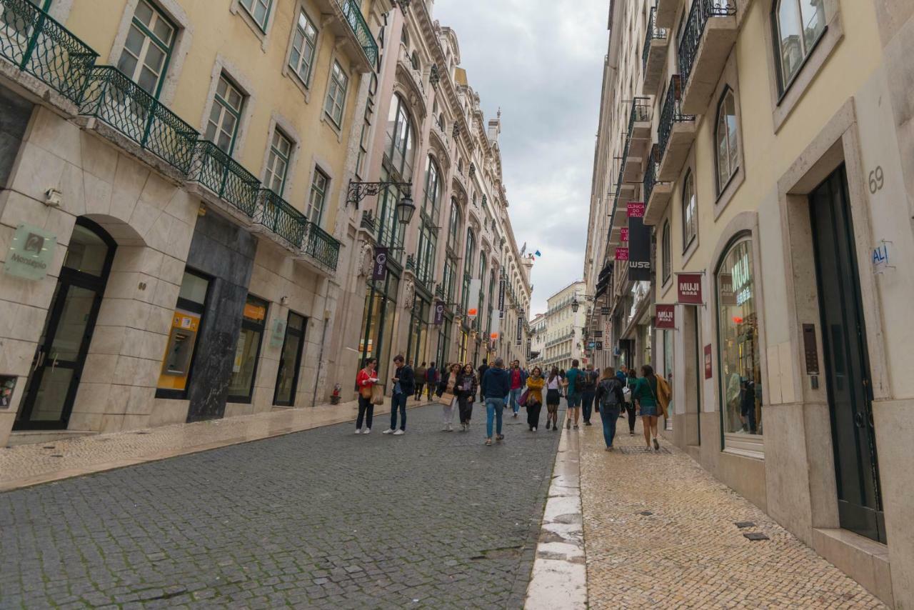 Joivy Chiado Self Check-In 2-Br Flat With Parking Apartman Lisboa Kültér fotó
